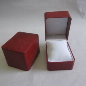 High End Leather Watch Box Luxury Single Watch Case with velvet pillow WB-36